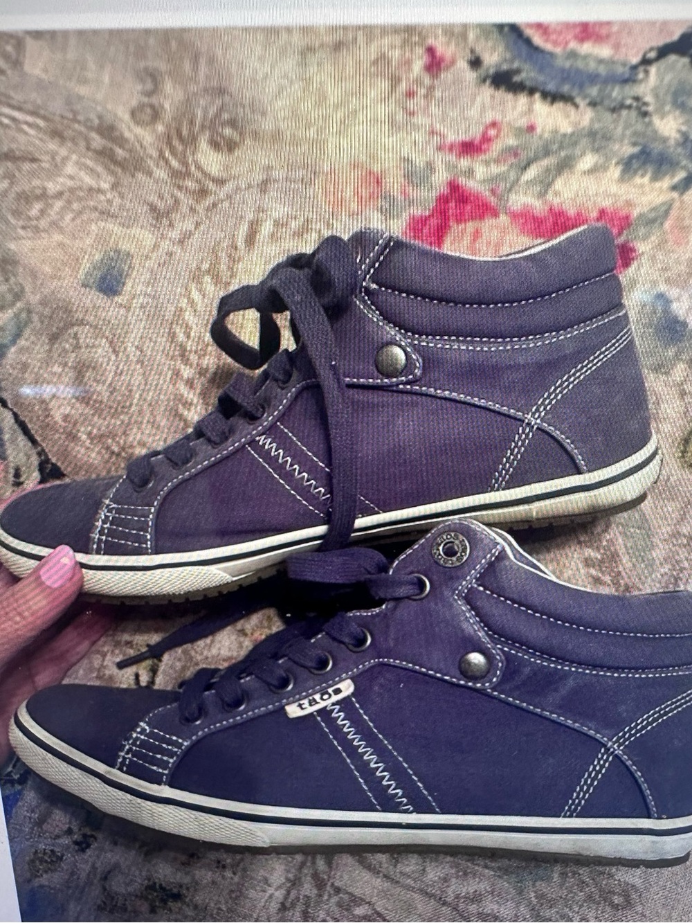 Taos Footwear Denim Indigo  High-Top Lace-Up Sneakers for Women - US size 7